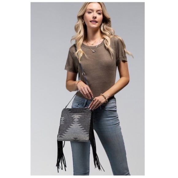 🥳HP🥳 Western Print Faux Suede Fringe Wynonna Crossbody Bag - Picture 2 of 5